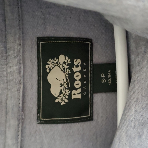 Roots sweatshirt - Picture 2 of 3
